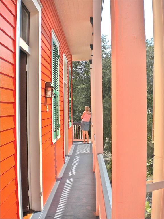 ニューオーリンズ La Belle Esplanade Bed & Breakfast エクステリア 写真