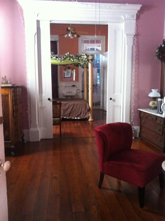 ニューオーリンズ La Belle Esplanade Bed & Breakfast エクステリア 写真